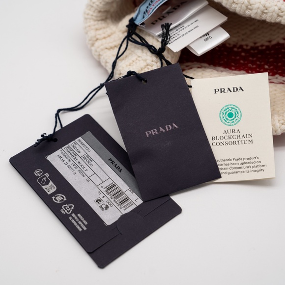 size L Prada Cashmere Beanie Hat Red White Christmas Triangle logo Wool - Picture 6 of 7